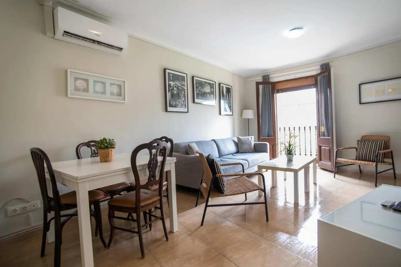 Apartment 42Man1018 Centrally Located Flat In Sant Antoni Barcelona Spain